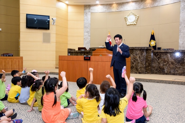 안델센 어린이집 의회견학 